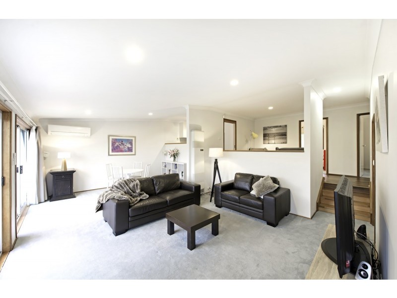 8/30 Darcy Close, Gordon ACT 2906