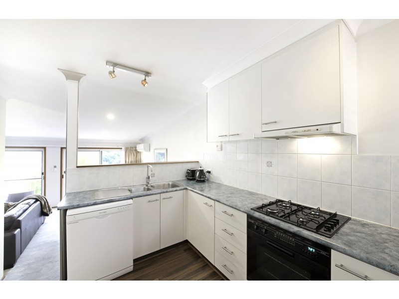 8/30 Darcy Close, Gordon ACT 2906