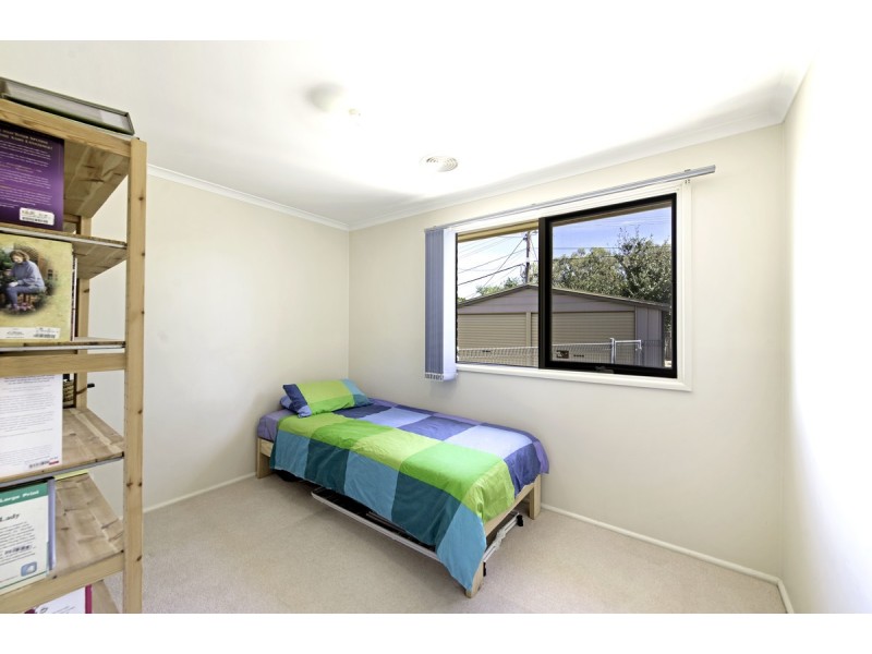 10 Degraves Crescent, Wanniassa ACT 2903