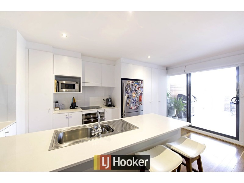 145/395 Antill Street, Watson ACT 2602