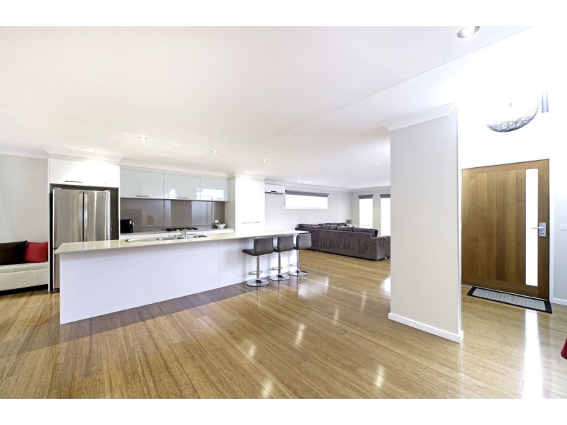 186 Boddington Crescent, Kambah ACT 2902