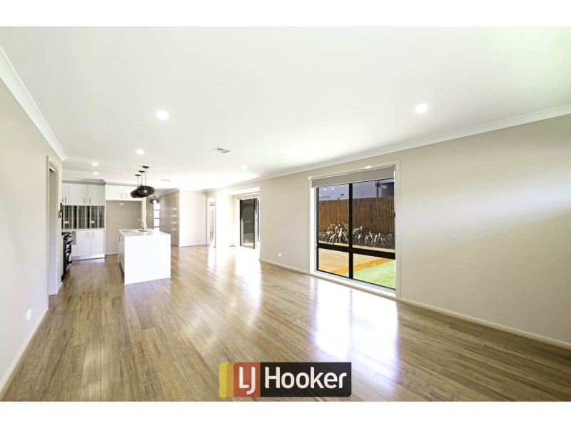 144 Langtree Crescent, Crace ACT 2911