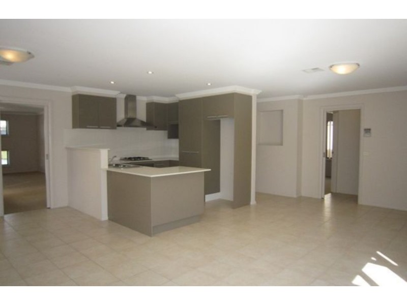 49 Kinloch Circuit, Bruce ACT 2617