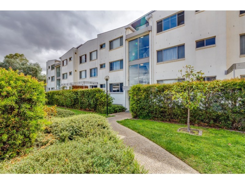 135/395 Antill Street, Watson ACT 2602