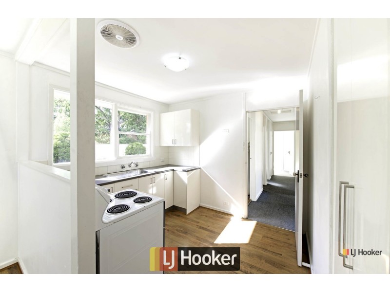 9 Molesworth Street, Watson ACT 2602