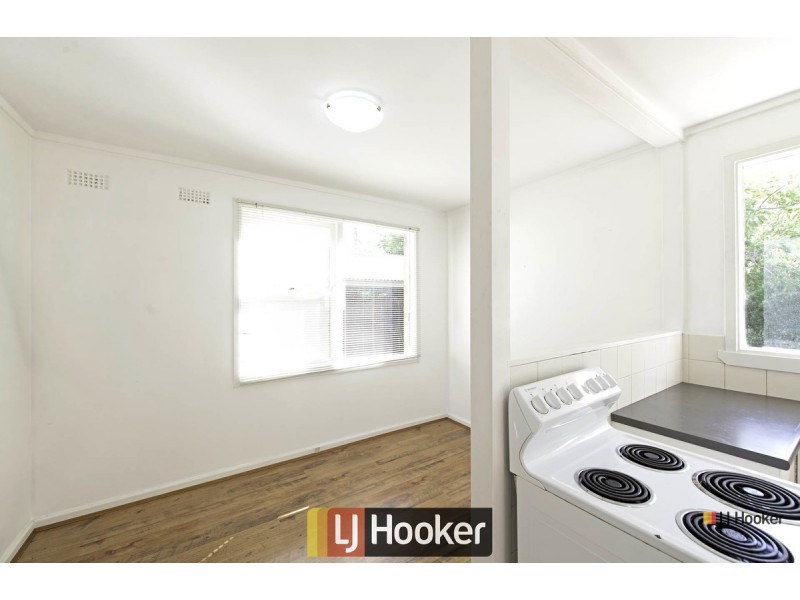 9 Molesworth Street, Watson ACT 2602