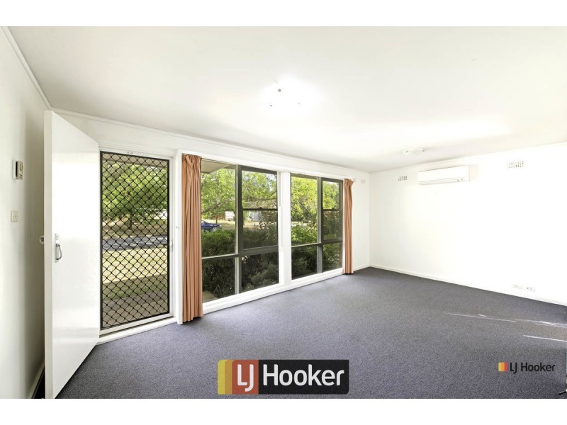 9 Molesworth Street, Watson ACT 2602