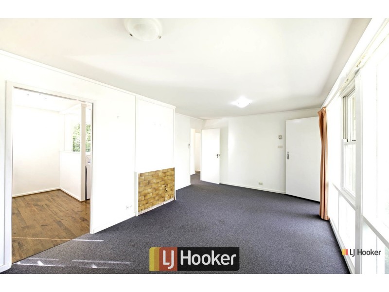 9 Molesworth Street, Watson ACT 2602