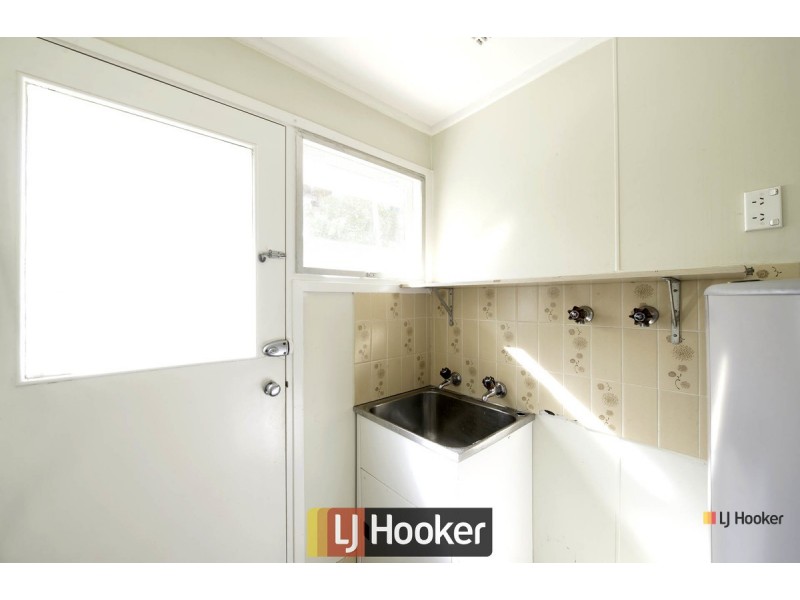 9 Molesworth Street, Watson ACT 2602