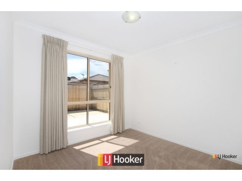 64 Tay Street, Watson ACT 2602