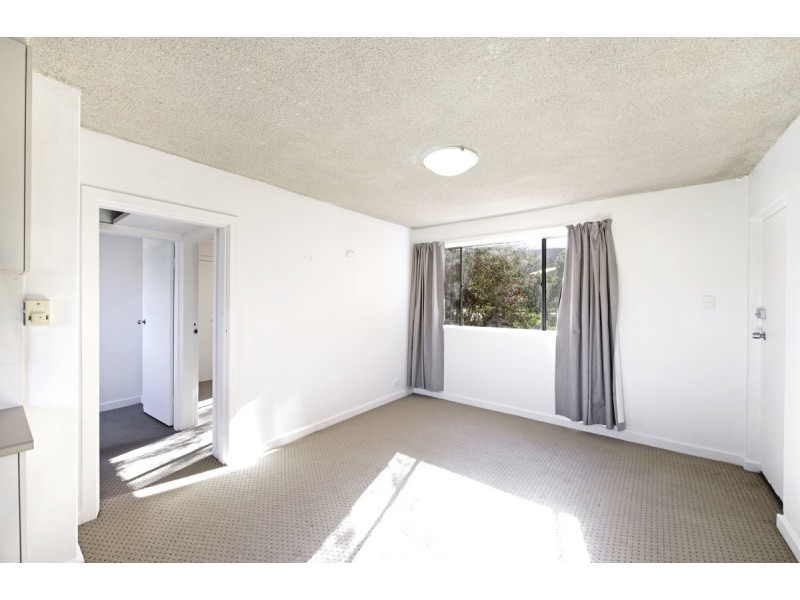 1/11 Tryon Street, Hackett ACT 2602