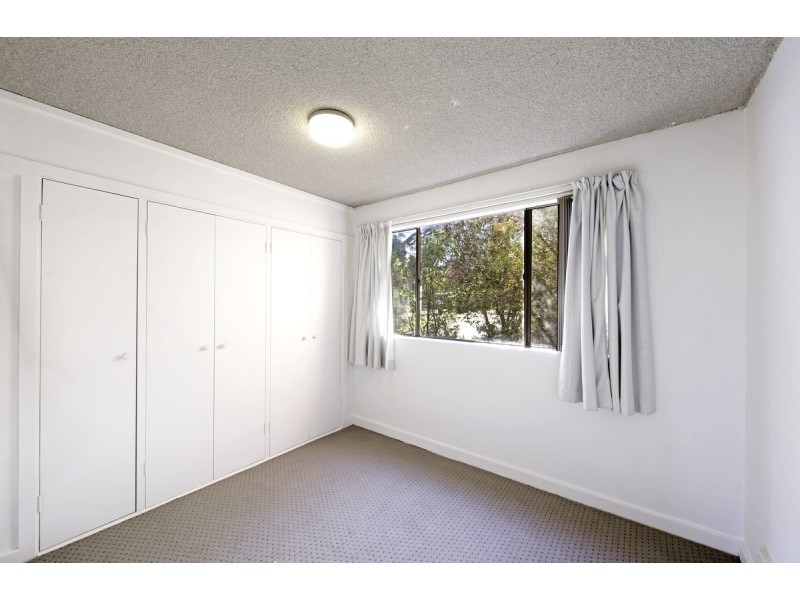 1/11 Tryon Street, Hackett ACT 2602