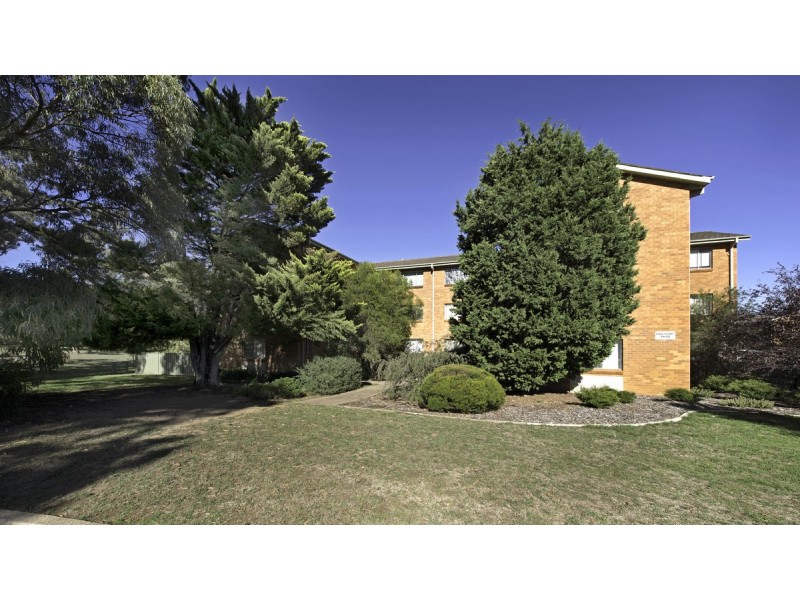 1/11 Tryon Street, Hackett ACT 2602