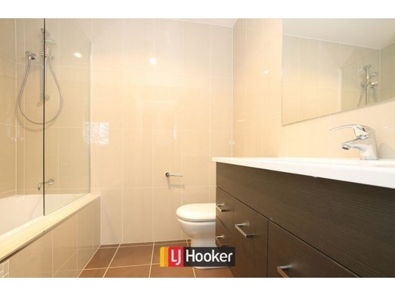 6/18 De Burgh Street, Lyneham ACT 2602