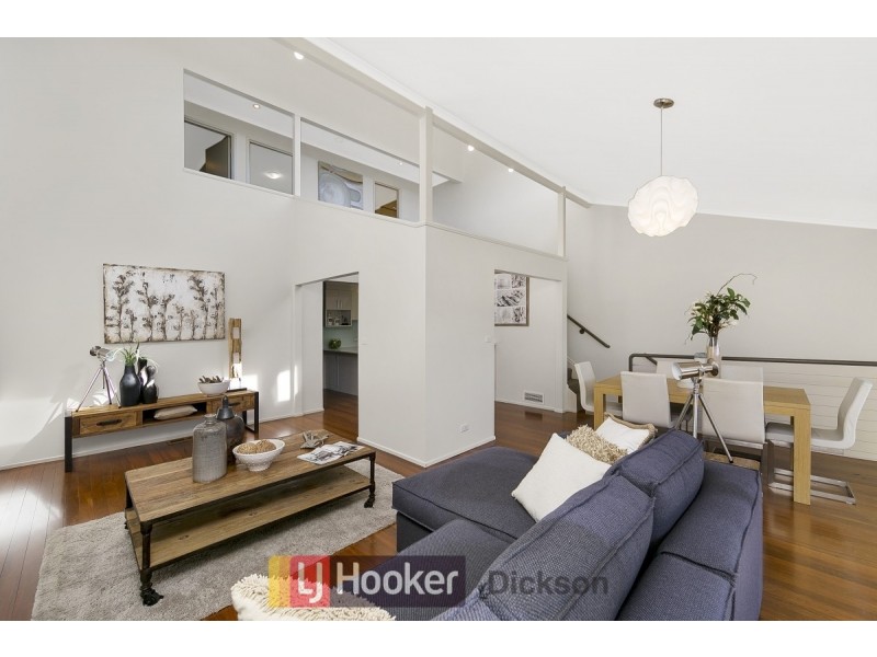 72 Barnet Close, Swinger Hill ACT 2606