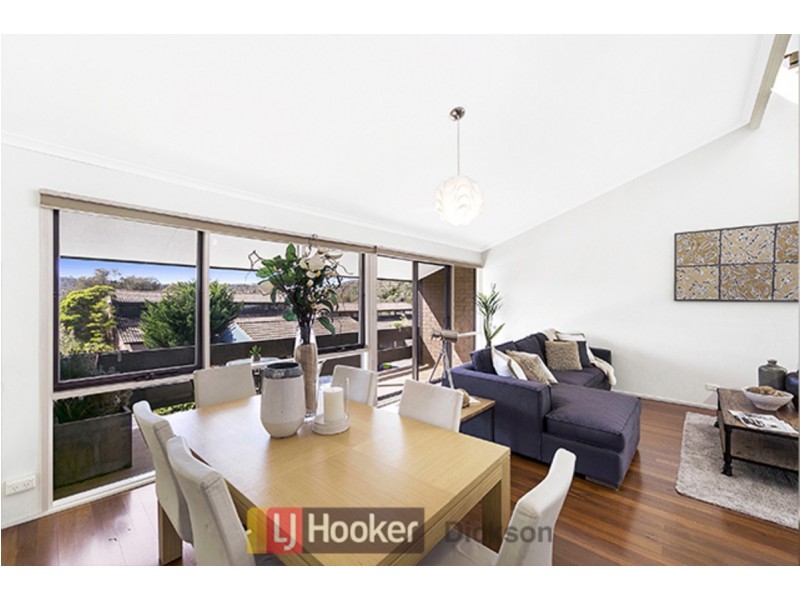 72 Barnet Close, Swinger Hill ACT 2606