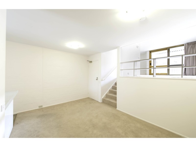 61 Darling Street, Barton ACT 2600