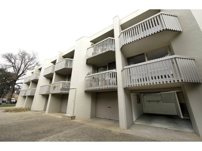 61 Darling Street, Barton ACT 2600