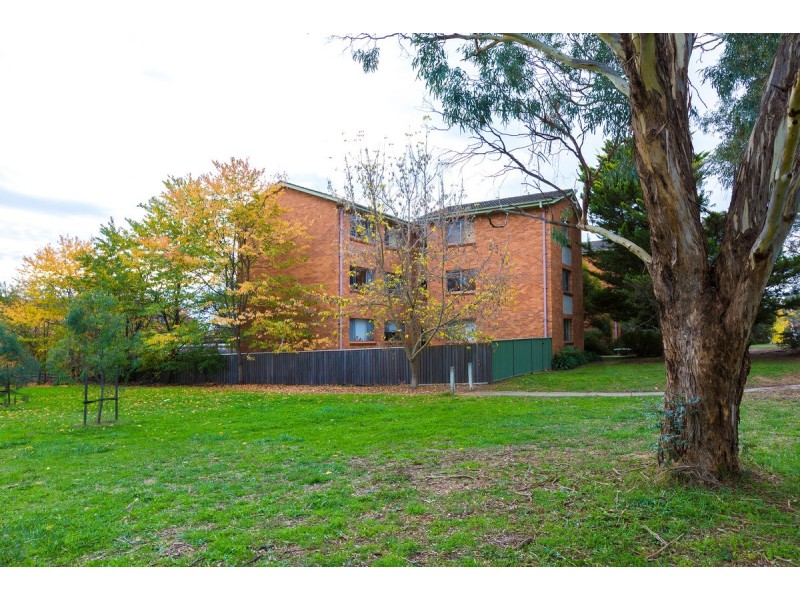 17/11 Tryon Street, Hackett ACT 2602