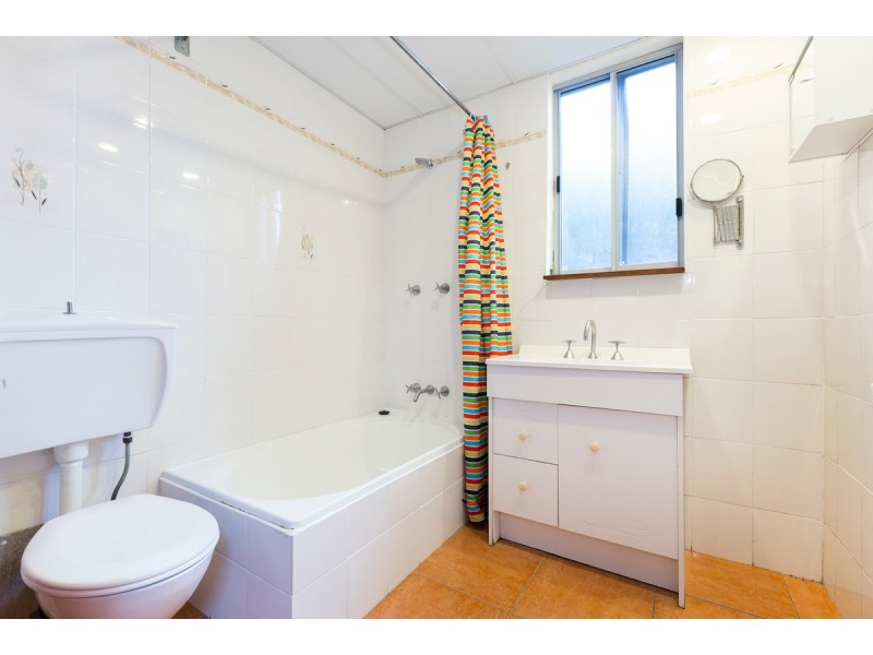 17/11 Tryon Street, Hackett ACT 2602