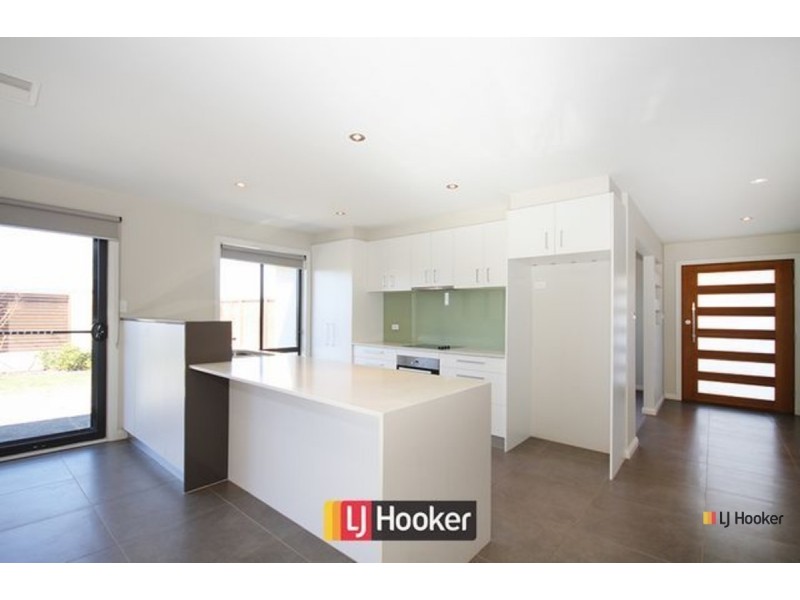 59 Hesba Brinsmead Street, Franklin ACT 2913