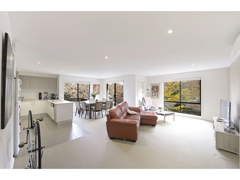 14/2 Archibald Street, Lyneham ACT 2602