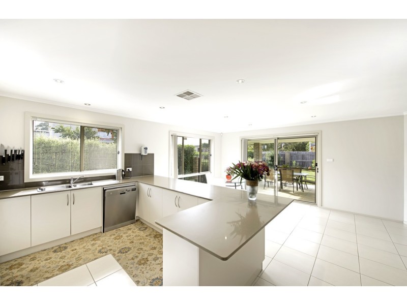 6 Brissenden Street, Franklin ACT 2913