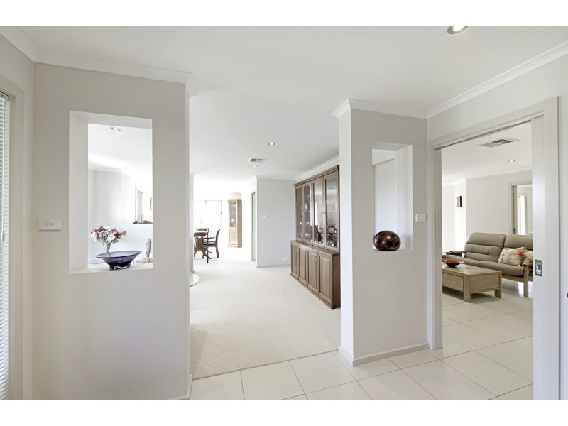 6 Brissenden Street, Franklin ACT 2913