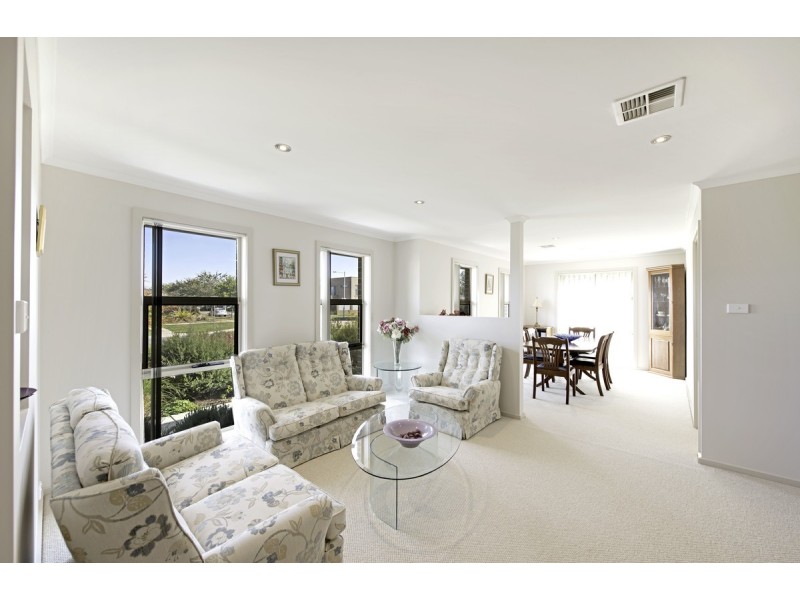 6 Brissenden Street, Franklin ACT 2913