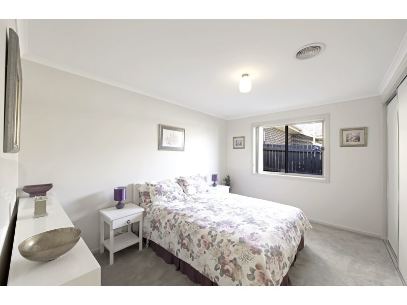 6 Brissenden Street, Franklin ACT 2913