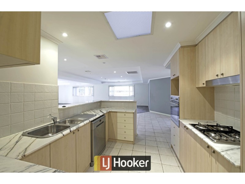15/50 Ellenborough Street, Lyneham ACT 2602