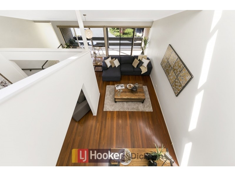 72 Barnet Close, Swinger Hill ACT 2606