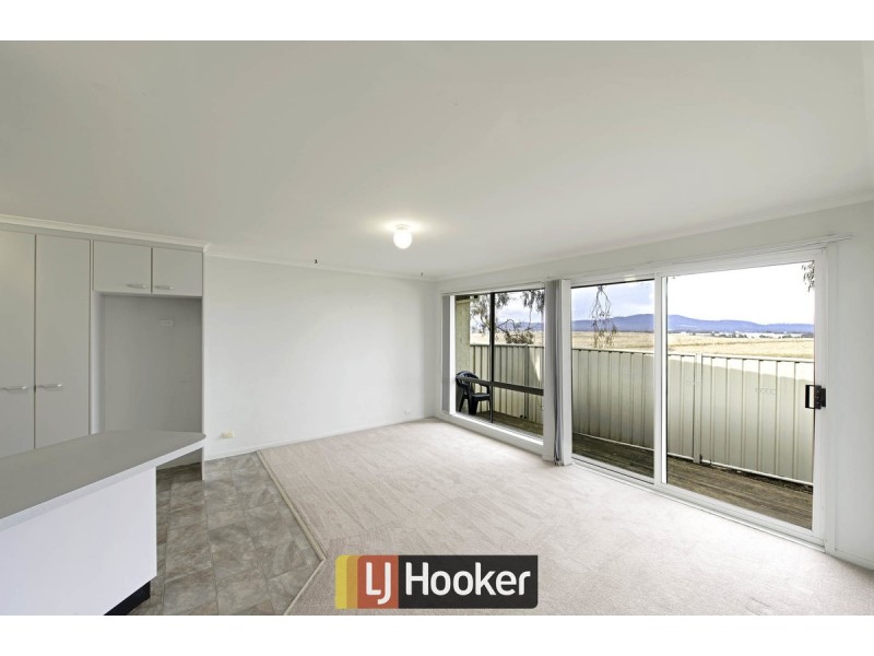 11/7 Bollard Street, Palmerston ACT 2913