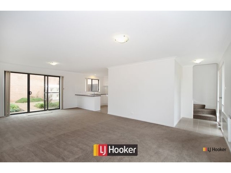 424 Antill Street, Watson ACT 2602