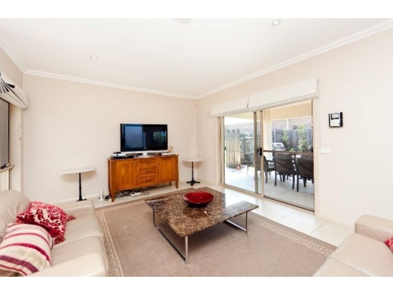 4 Daniels Street, Franklin ACT 2913