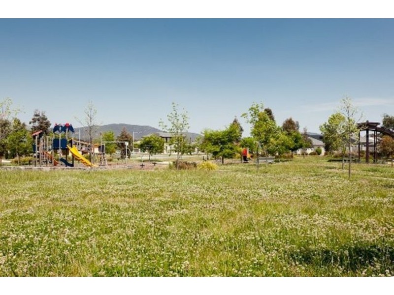 4 Daniels Street, Franklin ACT 2913