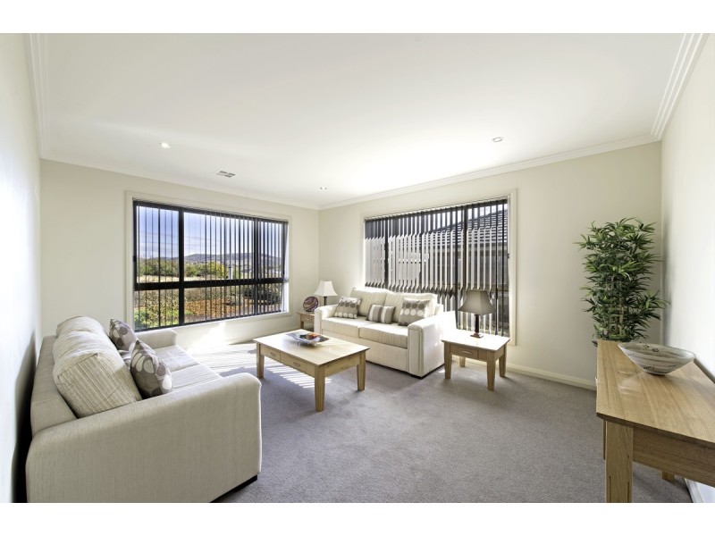 20 Don Bell Street, Bonner ACT 2914