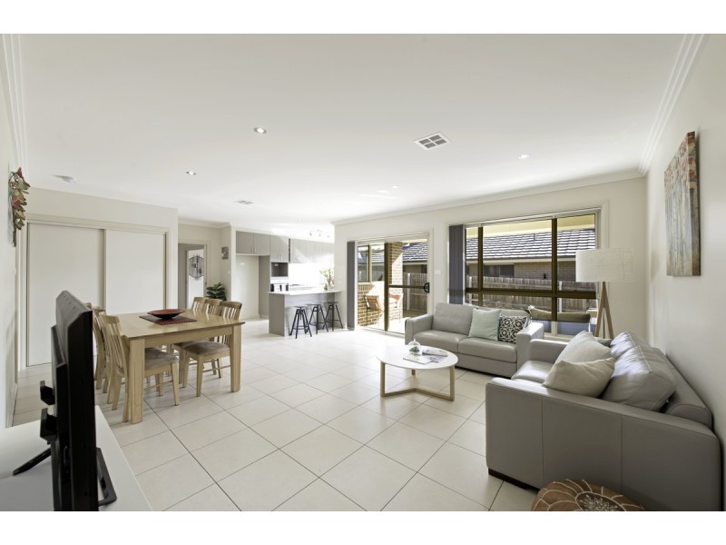 20 Don Bell Street, Bonner ACT 2914