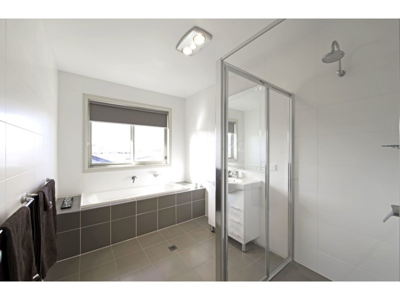 20 Don Bell Street, Bonner ACT 2914