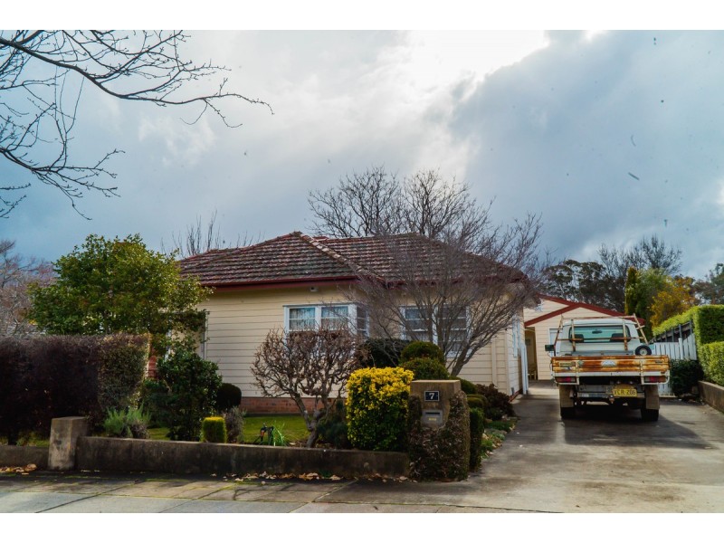 7 Chaffey Crescent, Ainslie ACT 2602