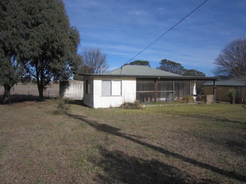 210 Kaveneys Road, Hall NSW 2618
