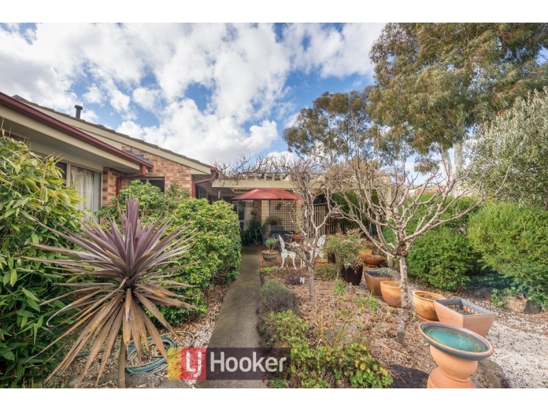 1 Laptz Close, Palmerston ACT 2913