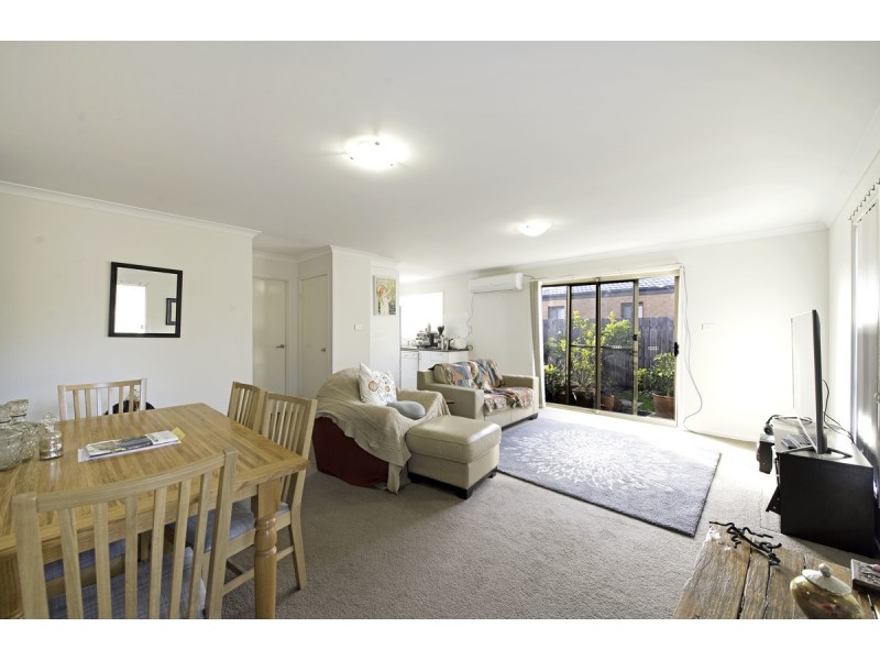 2 Whitmore Crescent, Watson ACT 2602
