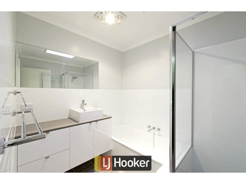 5 Hart Close, Palmerston ACT 2913