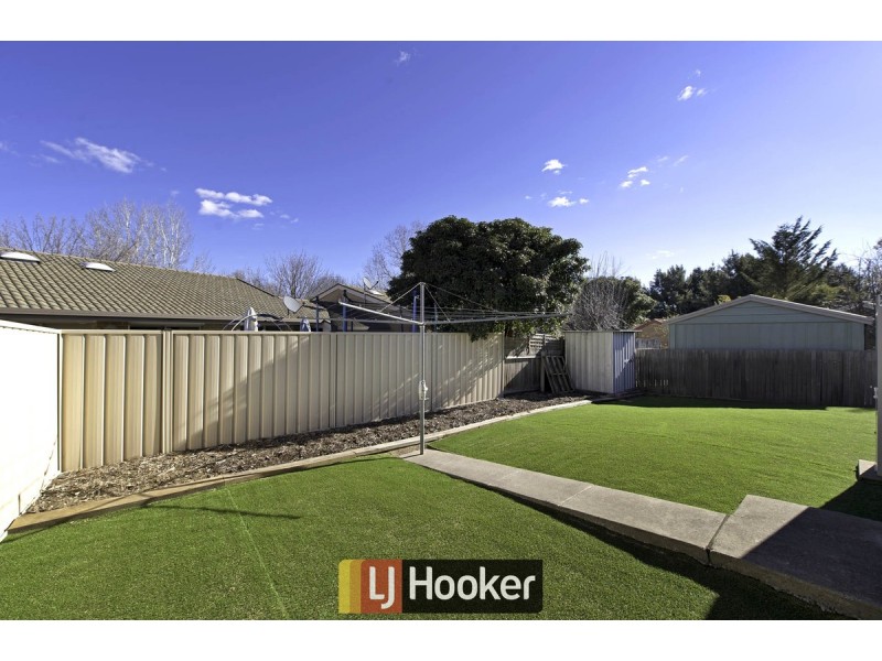 5 Hart Close, Palmerston ACT 2913