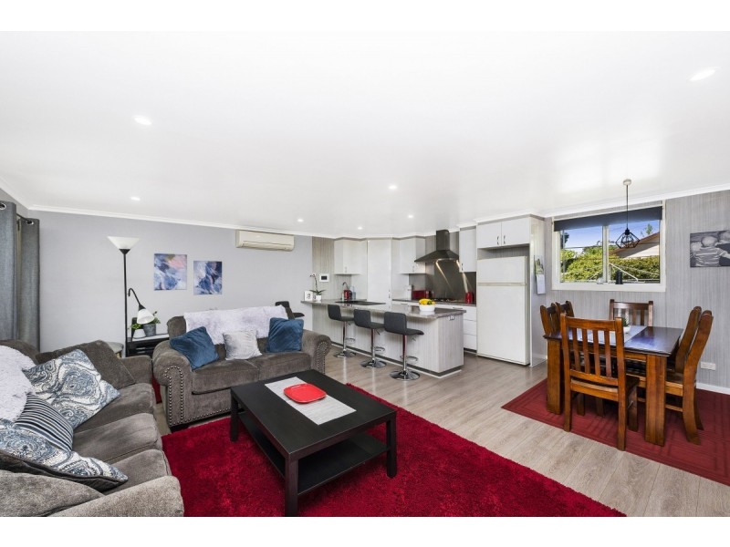 9 Sharland Place, Holder ACT 2611