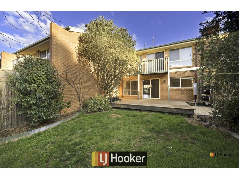 11 Grace Place, Amaroo ACT 2914