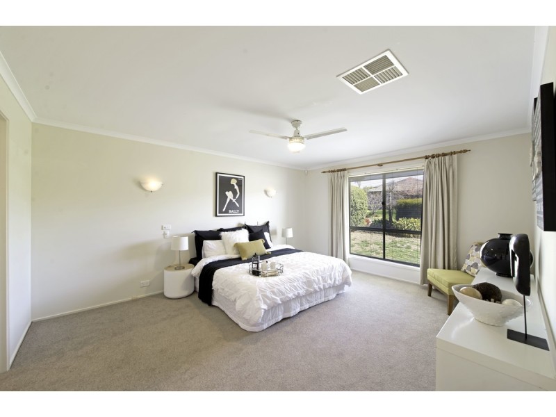 6 Gordon Close, Nicholls ACT 2913