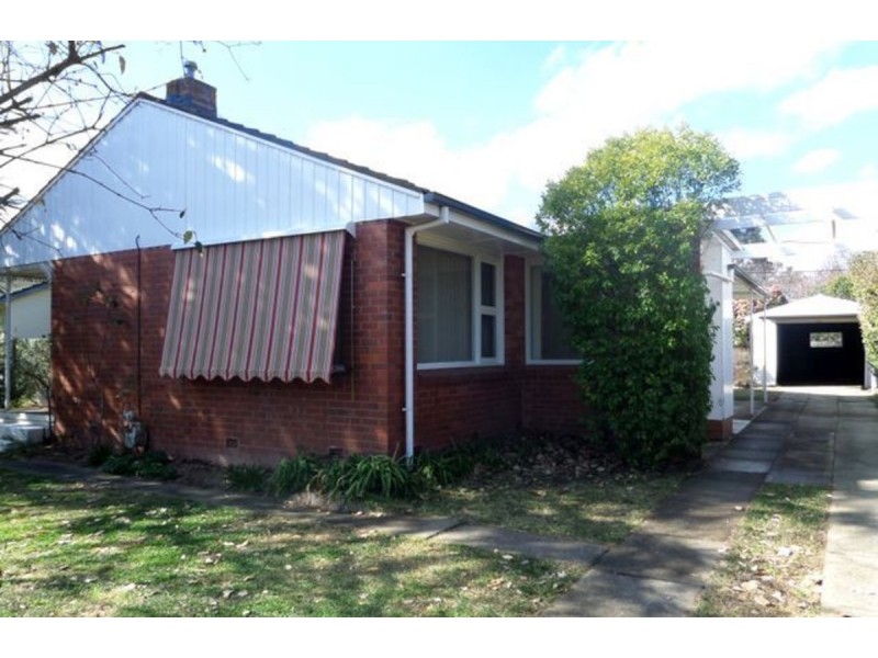 70 Wilshire Street, Dickson ACT 2602