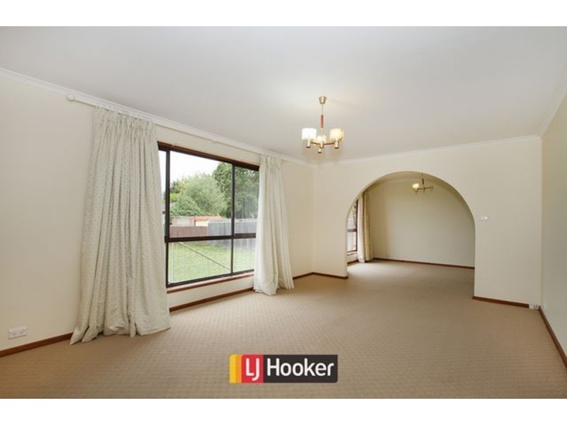 39 Ennor Crescent, Florey ACT 2615